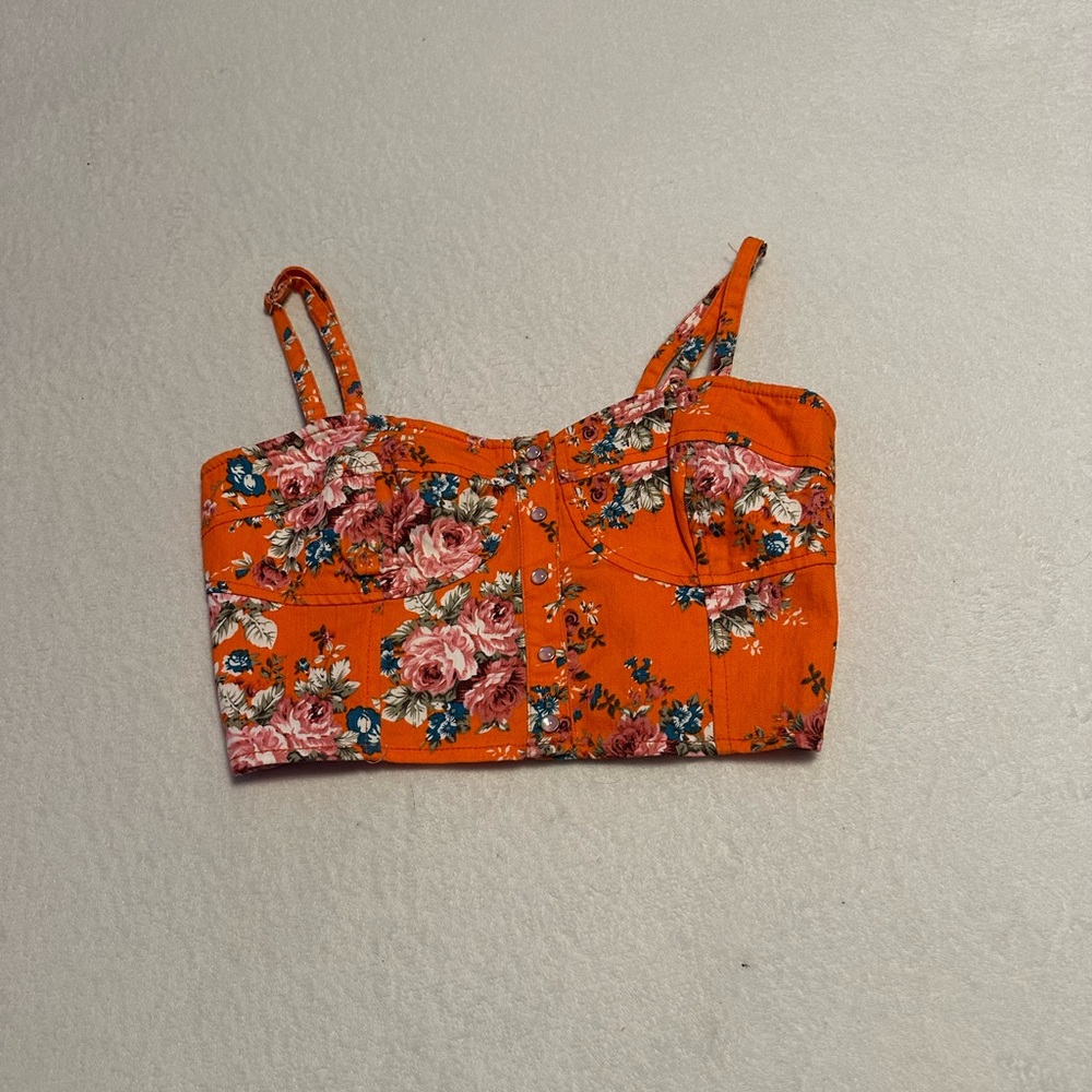 Button down floral crop top!